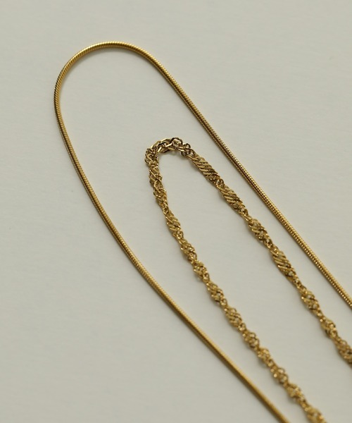 ORLEAN（オルレアン）の「金属アレルギー対応 ダブルラインスネークチェーンネックレス サージカルステンレス（ネックレス・レディース・ゴールド/シルバー・フリー）」の4枚目の写真