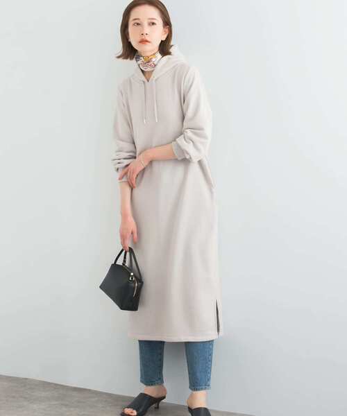 URBAN RESEARCH ROSSO WOMEN(アーバンリサーチ ロッソ)の「『WEB限定』パーカーワンピース(ワンピース・レディース・グレー系その他/モカ/ネイビー・FREE)」の2枚目の写真