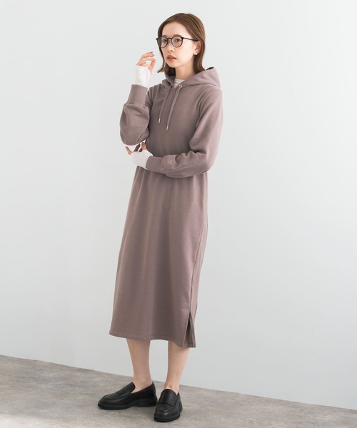 URBAN RESEARCH ROSSO WOMEN(アーバンリサーチ ロッソ)の「『WEB限定』パーカーワンピース(ワンピース・レディース・グレー系その他/モカ/ネイビー・FREE)」の22枚目の写真