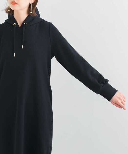 URBAN RESEARCH ROSSO WOMEN(アーバンリサーチ ロッソ)の「『WEB限定』パーカーワンピース(ワンピース・レディース・グレー系その他/モカ/ネイビー・FREE)」の17枚目の写真