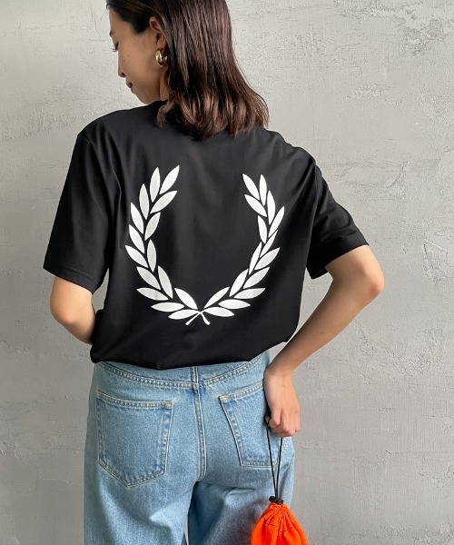 ◆FRED PERRY フレッドペリー◆別注 ビックローレルリースロゴT ◇FRED PERRY フレッドペリー◇別注 ビックローレルリースロゴT