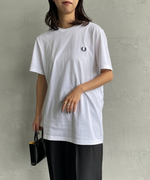 ◆FRED PERRY フレッドペリー◆別注 ビックローレルリースロゴT ◇FRED PERRY フレッドペリー◇別注 ビックローレルリースロゴT