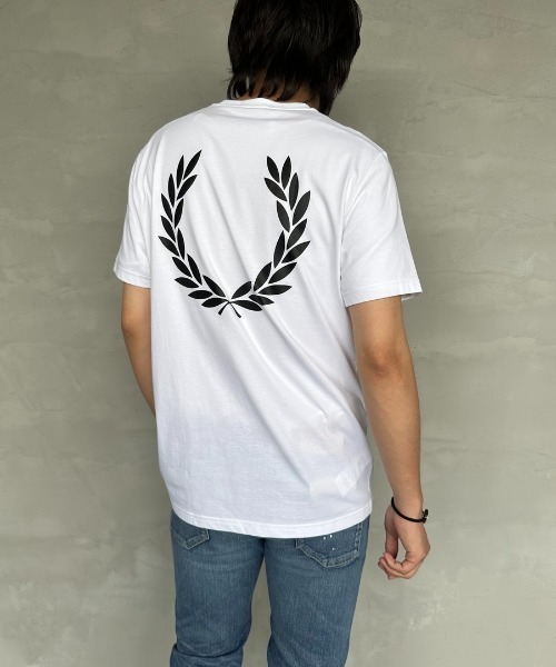 【FRED PERRY】月桂冠 バック プリント Tシャツ ※送料無 FRED PERRY(フレッドペリー)の「[FRED PERRY/フレッドペリー