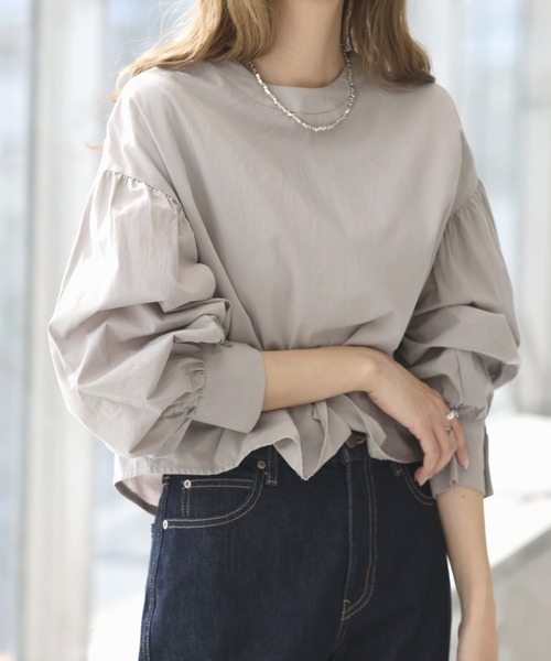 アイボリー バルーンスリーブ クロップドトップ #darich Futier land(フューティアランド)の「シアークロップド