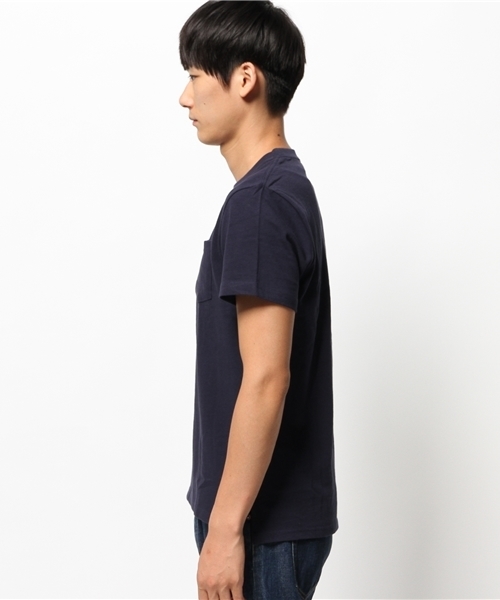 FRUIT OF THE LOOM（フルーツオブザルーム）の「【FRUIT OF THE LOOM×CIAOPANIC TYPY】フルーツコラボポケットTee（Tシャツ/カットソー・メンズ・グレー/ホワイト/ネイビー・LARGE/MEDIUM/SMALL）」の5枚目の写真