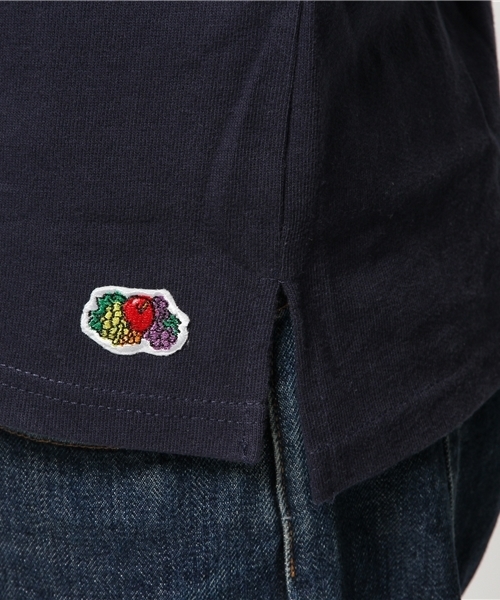 FRUIT OF THE LOOM（フルーツオブザルーム）の「【FRUIT OF THE LOOM×CIAOPANIC TYPY】フルーツコラボポケットTee（Tシャツ/カットソー・メンズ・グレー/ホワイト/ネイビー・LARGE/MEDIUM/SMALL）」の10枚目の写真