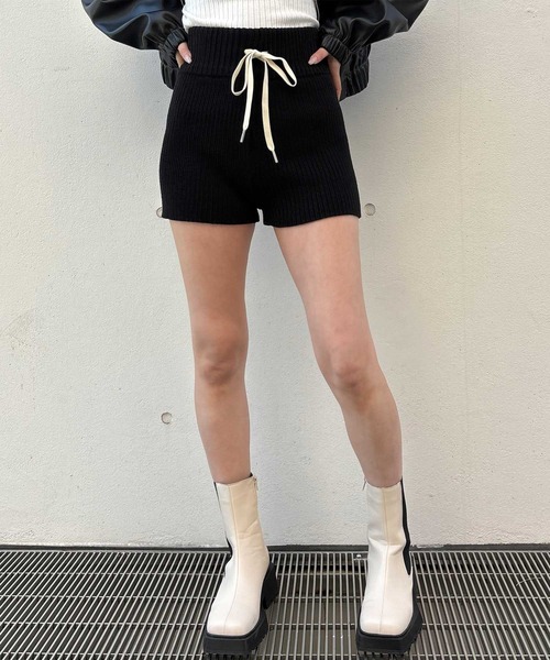 ENVYM(アンビー)の「ニットショーパン(その他パンツ・レディース・ブラック/ベージュ/グレー・FREE)」の12枚目の写真