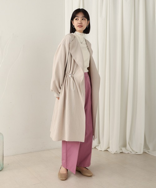 Bou Jeloud(ブージュルード)の「マットブッチャーラベルコート(ステンカラーコート・レディース・ブラック/ベージュ・38)」の11枚目の写真