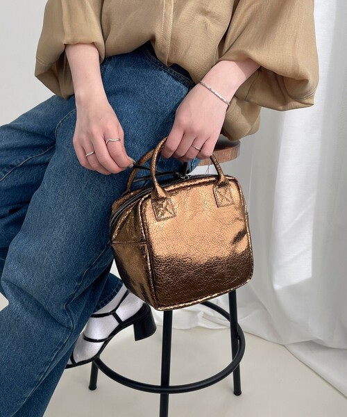 fredy emue(フレディエミュ)の「メタルキューブ2WAYバッグ(ショルダーバッグ・レディース・シルバー/ミント/ブロンズ・FREE)」の7枚目の写真