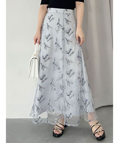 セール】チュール刺繍ブーケ柄フレアスカート（スカート）｜MERCURYDUO  