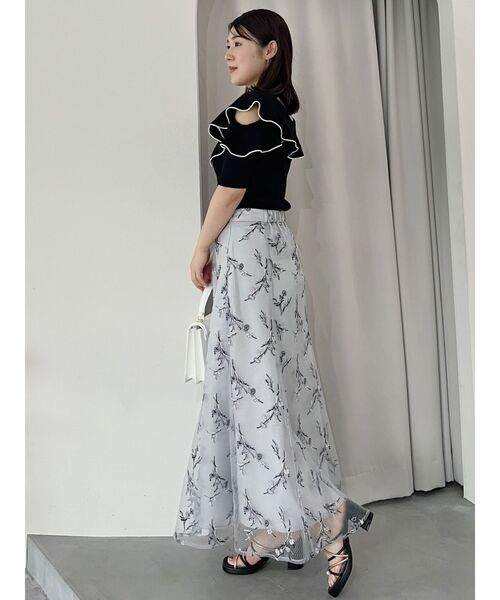 MERCURYDUO(マーキュリーデュオ)の「チュール刺繍ブーケ柄フレアスカート(スカート・レディース・チャコールグレー/ライトブルー/ラベンダー・SMALL/MEDIUM/X-SMALL)」の9枚目の写真