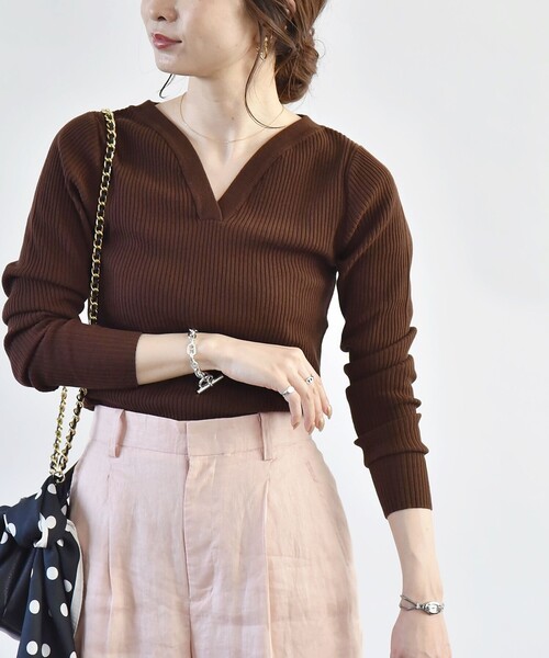 セール】quaranciel:〈手洗い可能〉コットン リブ Vネック プル