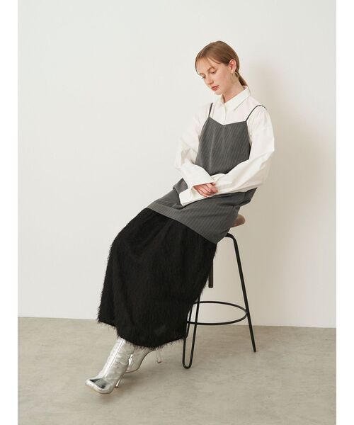 ELENDEEK（エレンディーク）の「マテリアルドッキングキャミワンピース（ワンピース・レディース・グレー/ブラック/ライトグレー・01/02）」の22枚目の写真