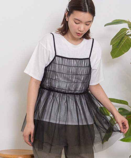 POU DOU DOU(プードゥドゥ)の「チュールキャミ×TシャツSET(Tシャツ/カットソー・レディース・グレー/ブラック/ピンク・3)」の2枚目の写真