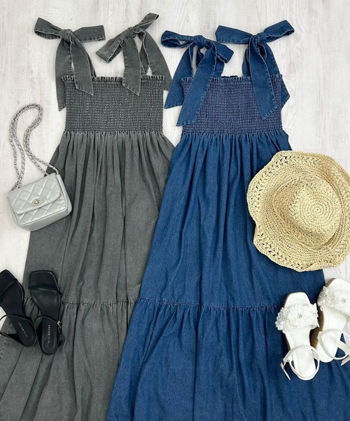 INGNI(イング)の「肩リボンデニムシャーリングワンピース(ワンピース・レディース・ライトグレー/ブルー・M)」の3枚目の写真