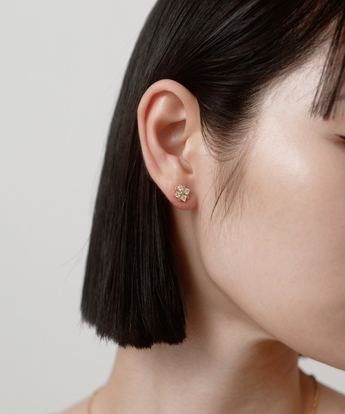 novice（ノーヴィス）の「【novice】Cross CZ Pierce（ピアス（両耳用）・レディース・シルバー/ゴールド・FREE）」の10枚目の写真