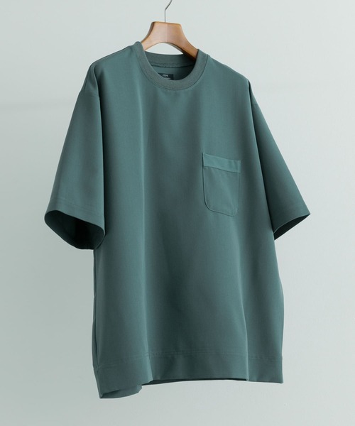 ITEMS URBANRESEARCH(アイテムズ アーバンリサーチ)の「接触冷感 TRストレッチ 半袖ポケTシャツ(Tシャツ/カットソー・メンズ・ライトグレー/グリーン/ライトベージュ/ブラック・MEDIUM/LARGE)」の1枚目の写真