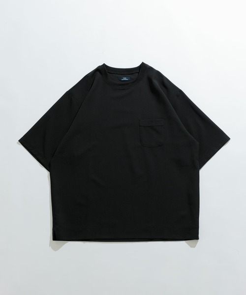 ITEMS URBANRESEARCH(アイテムズ アーバンリサーチ)の「接触冷感 TRストレッチ 半袖ポケTシャツ(Tシャツ/カットソー・メンズ・ライトグレー/グリーン/ライトベージュ/ブラック・MEDIUM/LARGE)」の22枚目の写真