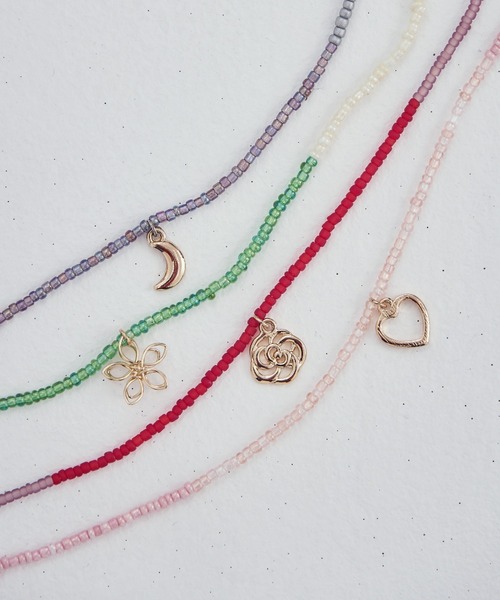 ANU（アヌ）の「anu's mood beads choker - アヌズムードビーズチョーカー（ネックレス・レディース・ダークラベンダー/ベビーピンク/グリーン/レッド・FREE）」の11枚目の写真