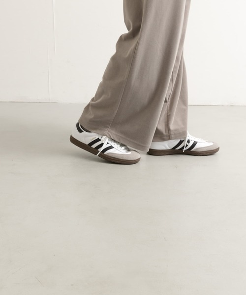 adidas(アディダス)の「adidas SAMBA OG(スニーカー・レディース・ブラック系その他/ホワイト系その他・23.5/24/24.5)」の7枚目の写真