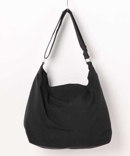 Dickies（ディッキーズ）の「【Dickies】WORKERS NYLON SHOULDER BAG / ディッキーズ ナイロン ワーカーズ ショルダーバッグ（ショルダーバッグ・メンズ・ブラック/ライトベージュ/カーキ・FREE）」の4枚目の写真