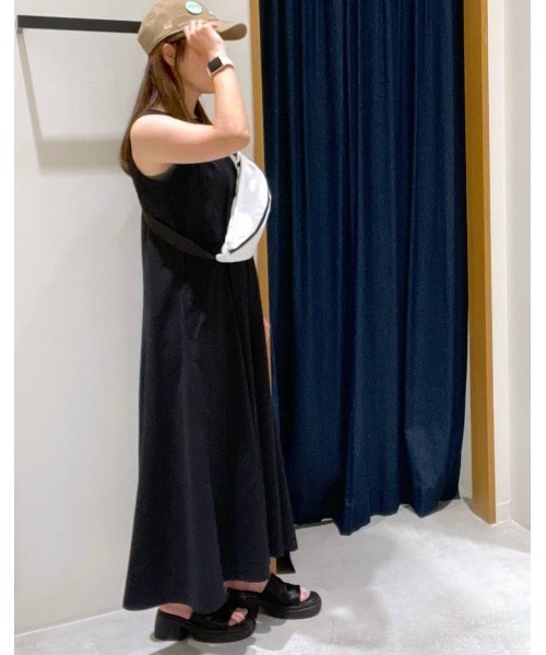 HEREIAM（ヘレイアム）の「【HEREIAM】パネルカットドレス（ドレス・レディース・カーキブラウン/ブラック・SMALL/MEDIUM）」の18枚目の写真
