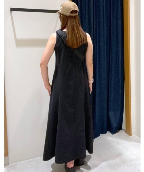 HEREIAM（ヘレイアム）の「【HEREIAM】パネルカットドレス（ドレス・レディース・カーキブラウン/ブラック・SMALL/MEDIUM）」の19枚目の写真
