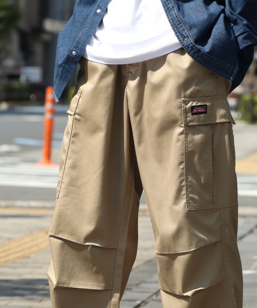 Dickies（ディッキーズ）の「【GENUINE DICKIES/ジェニュインディッキーズ】ワイドカーゴパンツ（カーゴパンツ・メンズ・ブラック/ベージュ/カーキ・M/L/LL）」の5枚目の写真