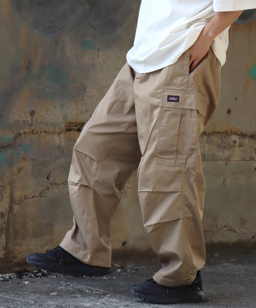 Dickies(ディッキーズ)の「【GENUINE DICKIES/ジェニュインディッキーズ】ワイドカーゴパンツ(カーゴパンツ・メンズ・ブラック/ベージュ/カーキ・M/L/LL)」の12枚目の写真