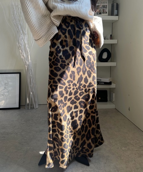 ULEULA(ウルア)の「ヒョウ柄マーメイドラインスカート(スカート・レディース・ベージュ・FREE)」の21枚目の写真