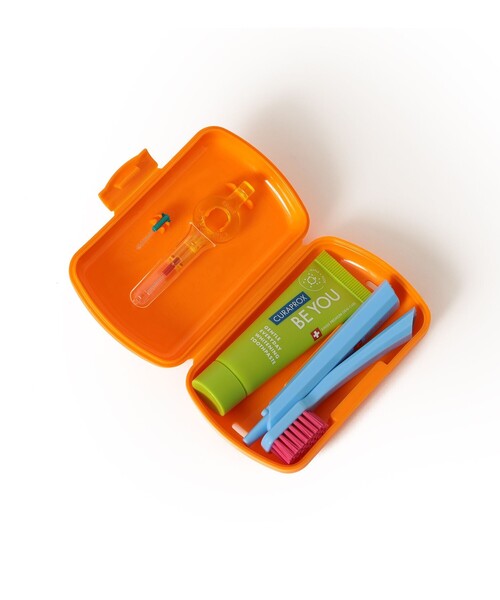 bpr BEAMS（ビーピーアール ビームス ）の「【ビームスの百名品】CURAPROX / travel set BE YOU 歯ブラシ セット（オーラルケア/歯磨きグッズ・レディース・ブルー/オレンジ/イエロー/レッド/ピンク/グリーン・FREE）」の6枚目の写真