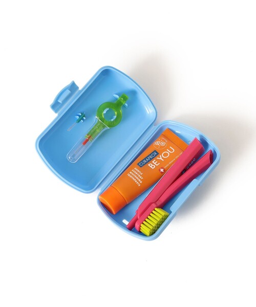 bpr BEAMS（ビーピーアール ビームス ）の「【ビームスの百名品】CURAPROX / travel set BE YOU 歯ブラシ セット（オーラルケア/歯磨きグッズ・レディース・ブルー/オレンジ/イエロー/レッド/ピンク/グリーン・FREE）」の9枚目の写真