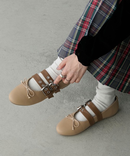forksy.(フォルクシー)の「【forksy.】ダブルベルトリボンバレエシューズ(バレエシューズ・レディース・シルバー/ブラック/ベージュ・LL/L/M/S)」の18枚目の写真