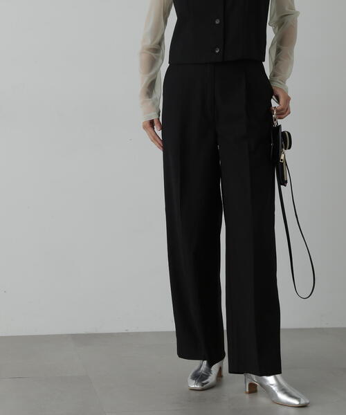 N.（N. Natural Beauty Basic）（エヌエヌナチュラルビューティーベーシック）の「◆ビスチェパンツセットアップ（セットアップ・レディース・モカ/ブラック・SMALL/MEDIUM）」の4枚目の写真