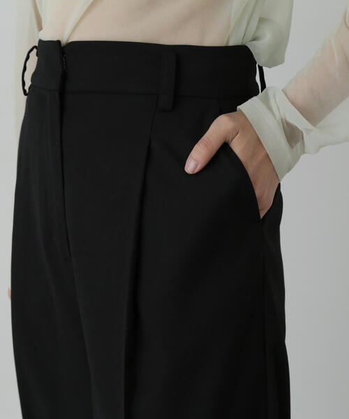 N.（N. Natural Beauty Basic）（エヌエヌナチュラルビューティーベーシック）の「◆ビスチェパンツセットアップ（セットアップ・レディース・モカ/ブラック・SMALL/MEDIUM）」の20枚目の写真