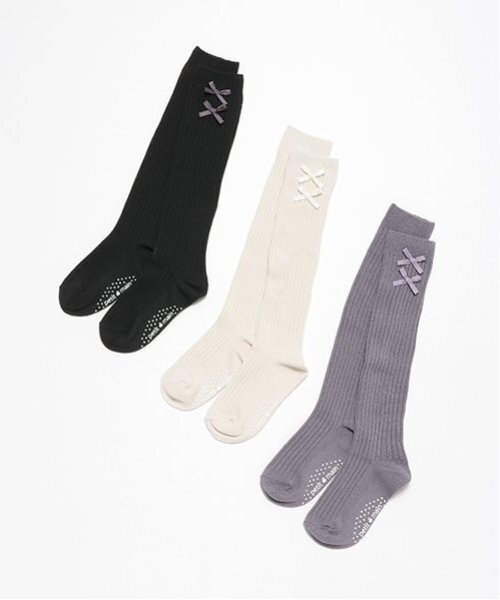 petit main（プティマイン）の「リボンオーバーニーソックス（ソックス/靴下・キッズ・ブラック/オフホワイト/グレー・S/M/L）」の20枚目の写真