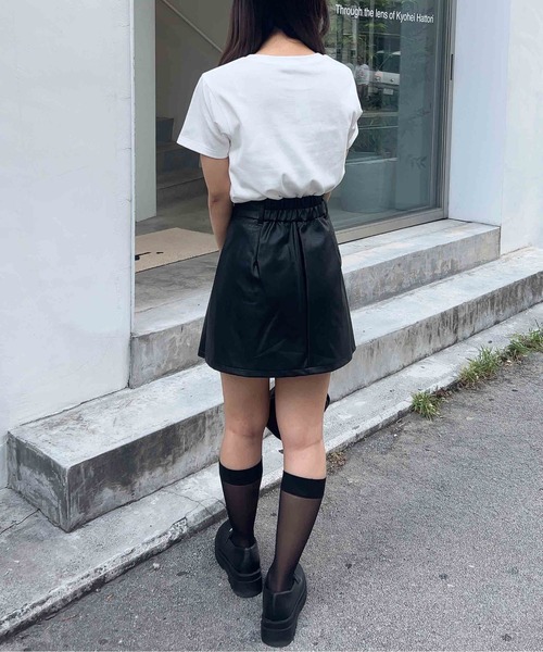 INGNI(イング)の「フェイクレザープリーツスカパン(スカート・レディース・ブラウン/グレー/ブラック・FREE)」の10枚目の写真