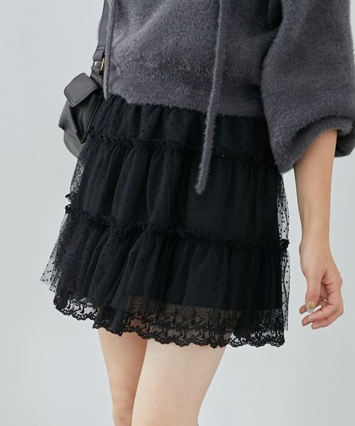 MAJESTIC LEGON(マジェスティックレゴン)の「チュールレースミニスカパン(その他パンツ・レディース・アイボリー/ブラック・MEDIUM)」の16枚目の写真