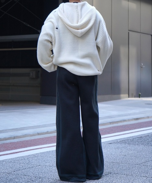 Confirm（コンファーム）の「サイドライン ジャガードニット ワイドストレートパンツ【Confirm】（その他パンツ・メンズ・ナチュラル/ブラック/ネイビー・M/L）」の20枚目の写真