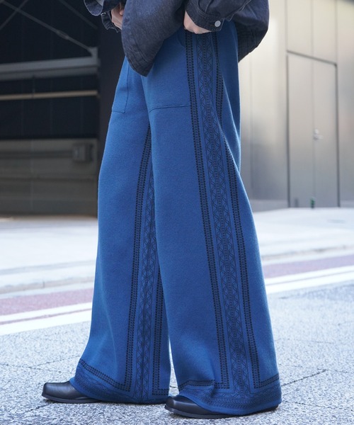 Confirm（コンファーム）の「サイドライン ジャガードニット ワイドストレートパンツ【Confirm】（その他パンツ・メンズ・ナチュラル/ブラック/ネイビー・M/L）」の12枚目の写真