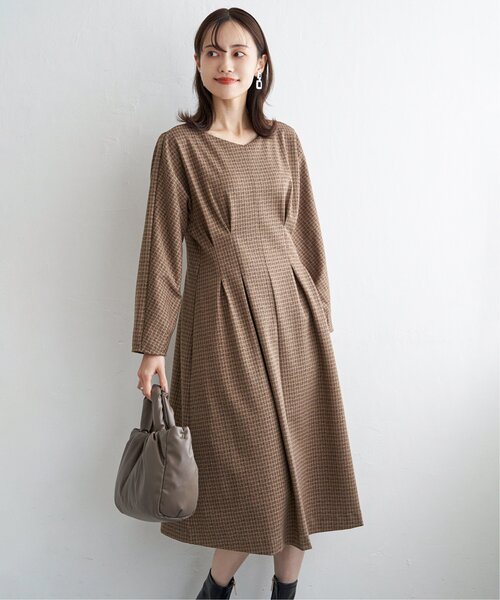 IKKA LOUNGE(イッカラウンジ)の「カットジャガードワンピース(ワンピース・レディース・その他1/ブラウン系その他・L/M/S)」の17枚目の写真