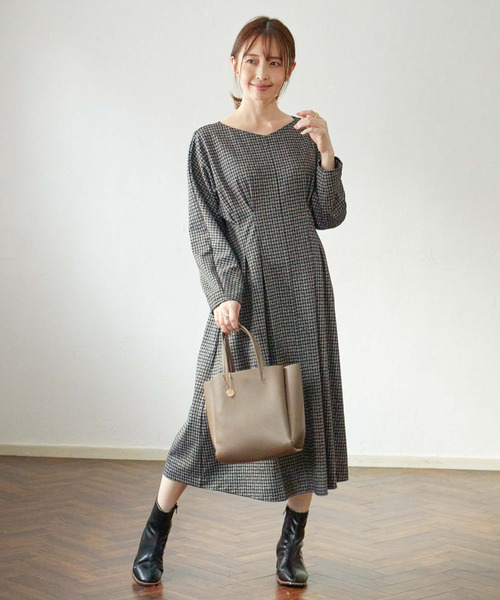 IKKA LOUNGE(イッカラウンジ)の「カットジャガードワンピース(ワンピース・レディース・その他1/ブラウン系その他・L/M/S)」の4枚目の写真