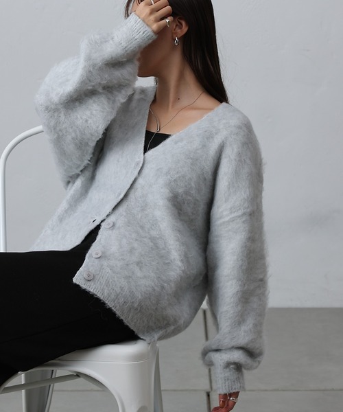 COLONY 2139（コロニートゥーワンスリーナイン）の「モヘアタッチカーディガン（カーディガン/ボレロ・レディース・ブラック/モカ/ネイビー/パープル/グリーン/オフホワイト/チャコールグレー/ブルー・FREE）」の2枚目の写真