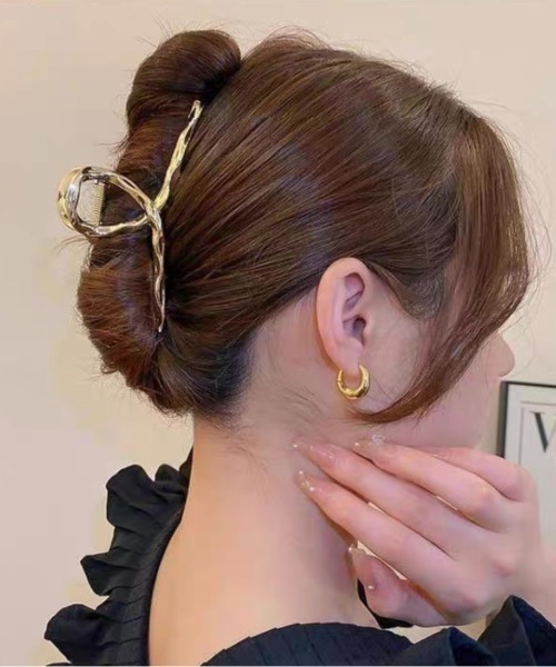 E&C closet…（イーアンドシークローゼット）の「ウェーブバンスクリップ（バレッタ/ヘアクリップ・レディース・ゴールド/シルバー/ブラック・FREE）」の20枚目の写真