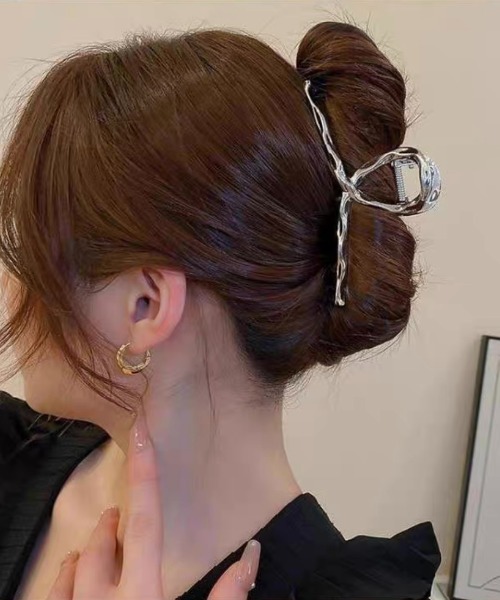 E&C closet…（イーアンドシークローゼット）の「ウェーブバンスクリップ（バレッタ/ヘアクリップ・レディース・ゴールド/シルバー/ブラック・FREE）」の12枚目の写真