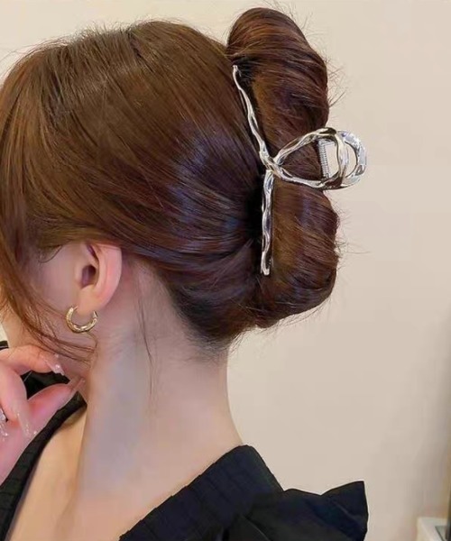 E&C closet…（イーアンドシークローゼット）の「ウェーブバンスクリップ（バレッタ/ヘアクリップ・レディース・ゴールド/シルバー/ブラック・FREE）」の13枚目の写真