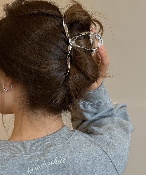 E&C closet…（イーアンドシークローゼット）の「ウェーブバンスクリップ（バレッタ/ヘアクリップ・レディース・ゴールド/シルバー/ブラック・FREE）」の8枚目の写真