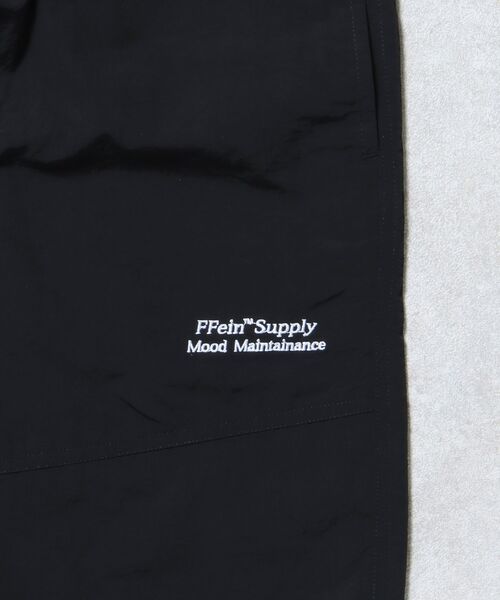 FFEIN（フェイン）の「【FFEIN(フェイン)】ナイロントレッキングストレートパンツ / シンプル 刺繍 ドローコード オーバーサイズ（カーゴパンツ・メンズ・ネイビー/ブラック/アイボリー/グレー/ブラウン・SMALL/MEDIUM/LARGE）」の17枚目の写真
