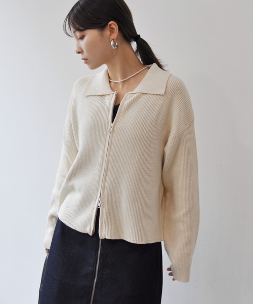 Meli rich(メリーリッチ)の「ダブルジップ襟付きニットカーディガン(カーディガン/ボレロ・レディース・ベージュ/チャコールグレー/アイボリー/カーキ・FREE)」の21枚目の写真