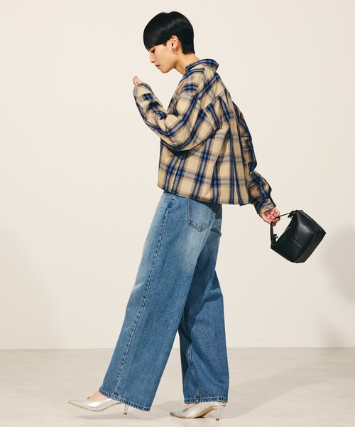 AMERICAN HOLIC(アメリカンホリック)の「イージーケアショート丈チェックシャツ(シャツ/ブラウス・レディース・ベージュ/ブラック・M/L)」の4枚目の写真